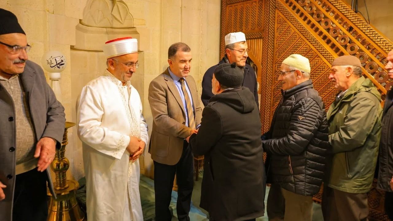 Bayburt’ta Regaip Kandili Ulu Camii’nde Mevlid-i Şerif ile Kutlandı