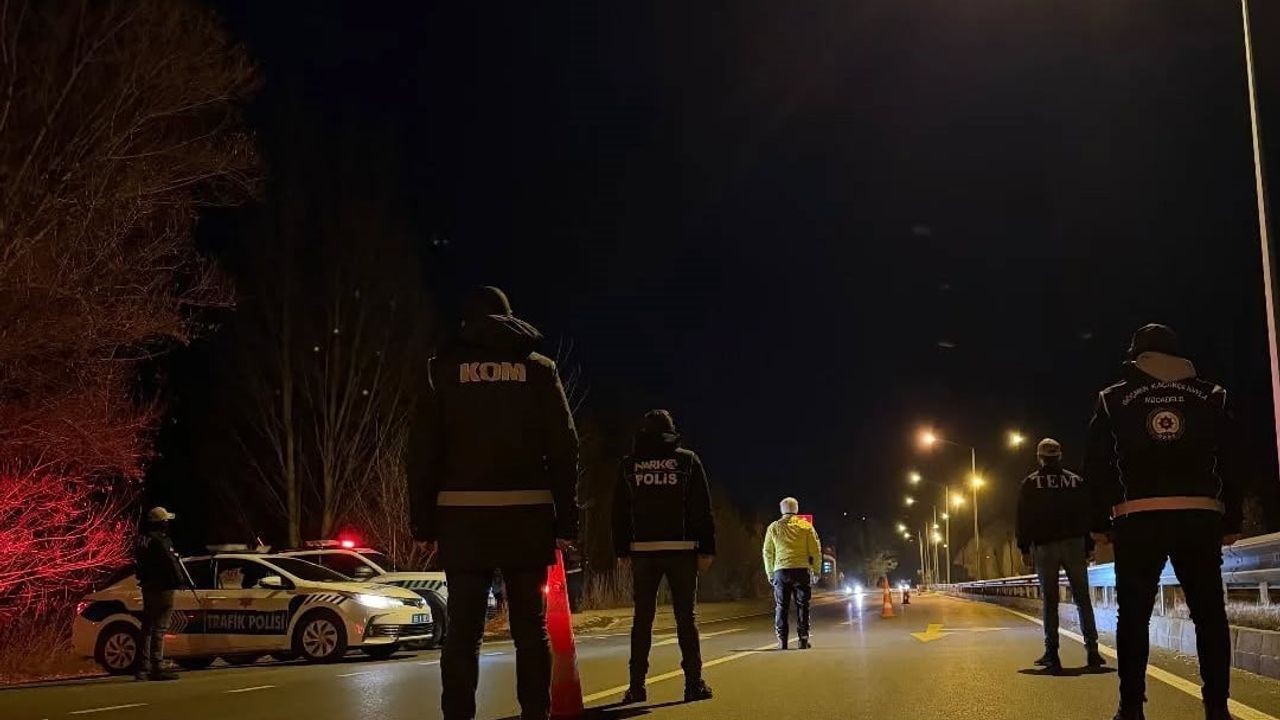 Bayburt’ta yılbaşı için geniş güvenlik önlemleri
