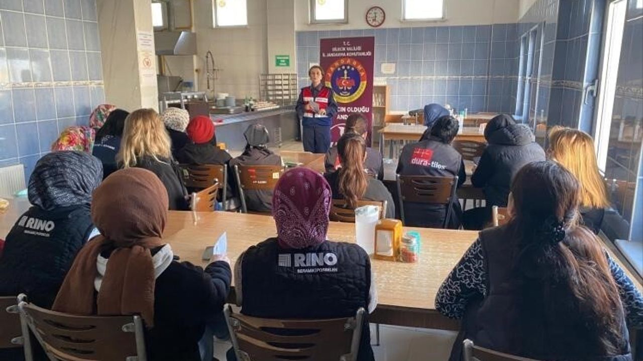 Bilecik Jandarma’dan KADES bilgilendirmesi