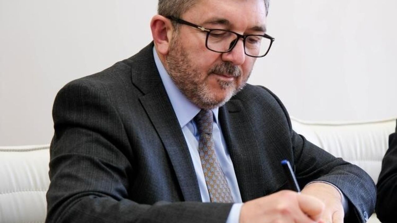 Bilecik Şeyh Edebali Üniversitesi ile Private International Balkan Üniversitesi Arasında İş Birliği Protokolü