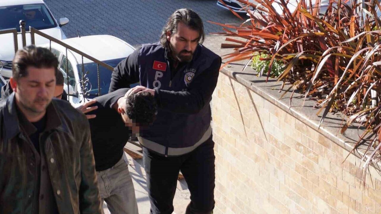 Bilecik'te 15 gün arayla bıçaklama ve ölüm — Şüpheli adliyeye sevk edildi