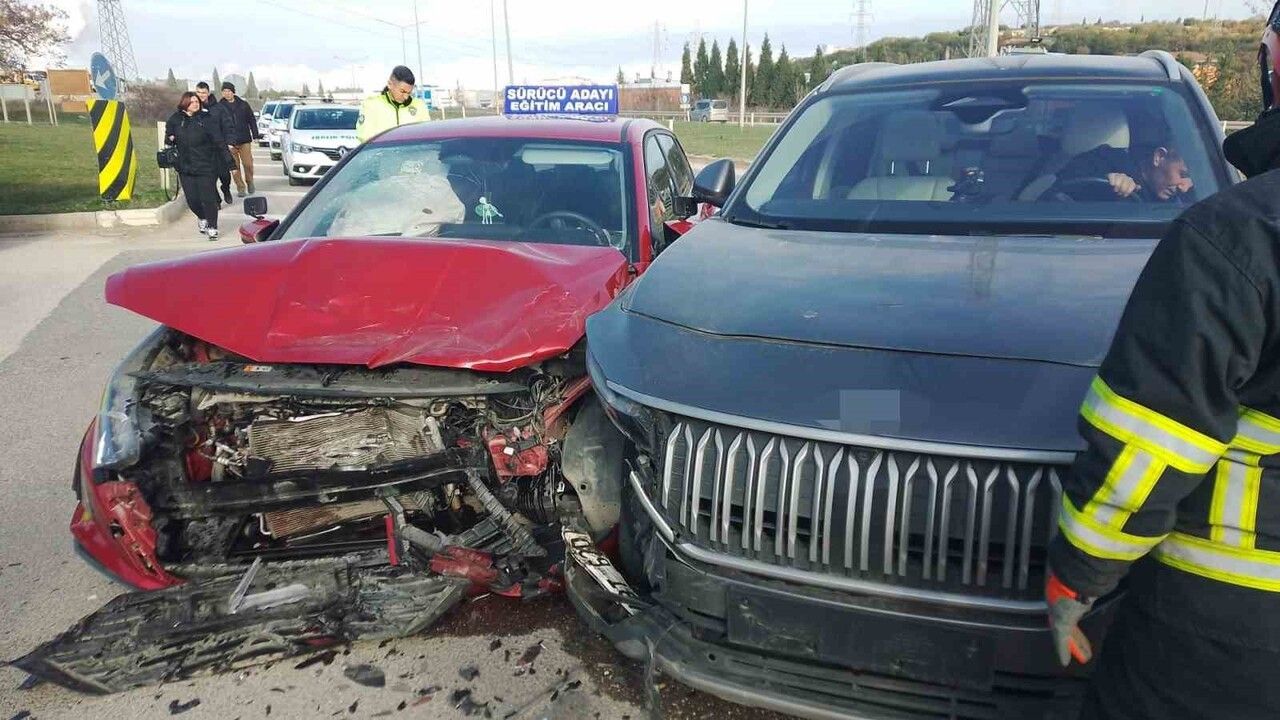 Bilecik'te direksiyon sınavı kazası: 4 yaralı