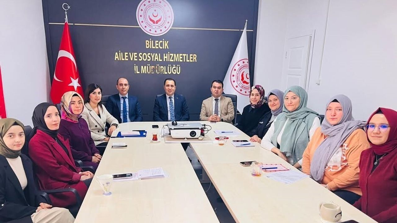 Bilecik'te sosyal hizmet faaliyetleri değerlendirildi