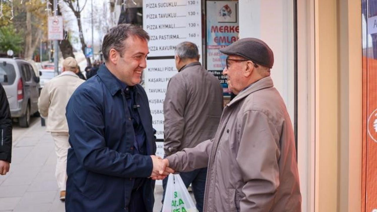 Bilecik Valisi Faik Oktay Sözer, Çarşı Esnafını Ziyaret Etti