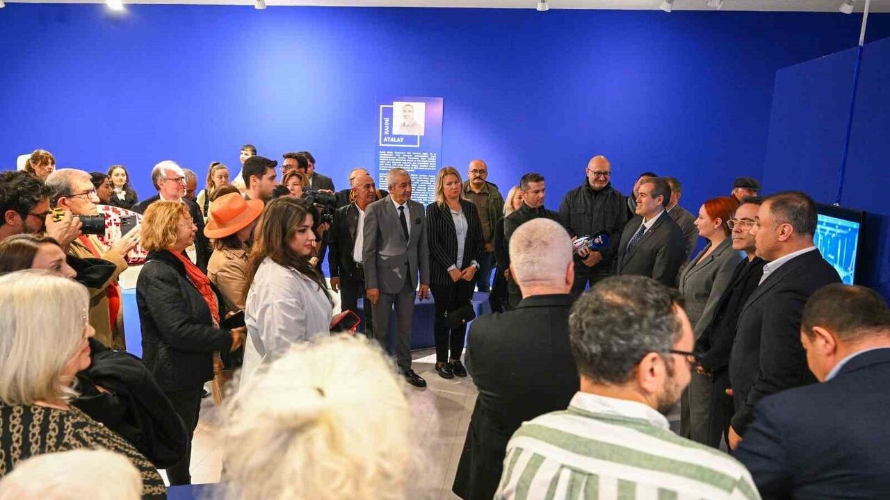 Bir Başka Antalya 3 sergisi ziyaretçilere açıldı