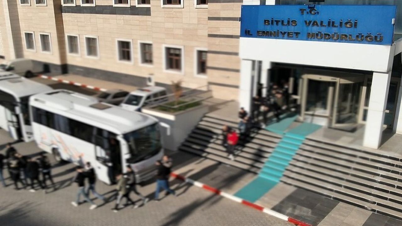 Bitlis merkezli eş zamanlı bahis operasyonu: 46 tutuklama