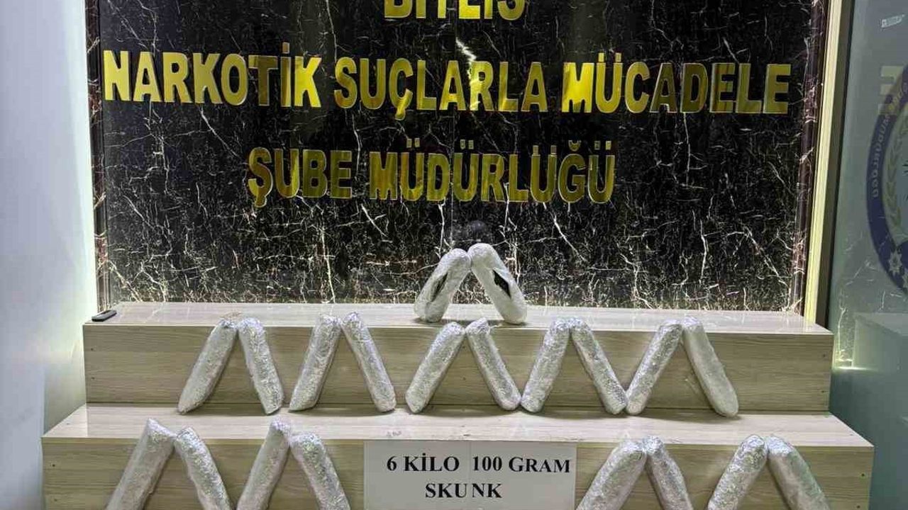 Bitlis'te 6 kilo 100 gram skunk ele geçirildi