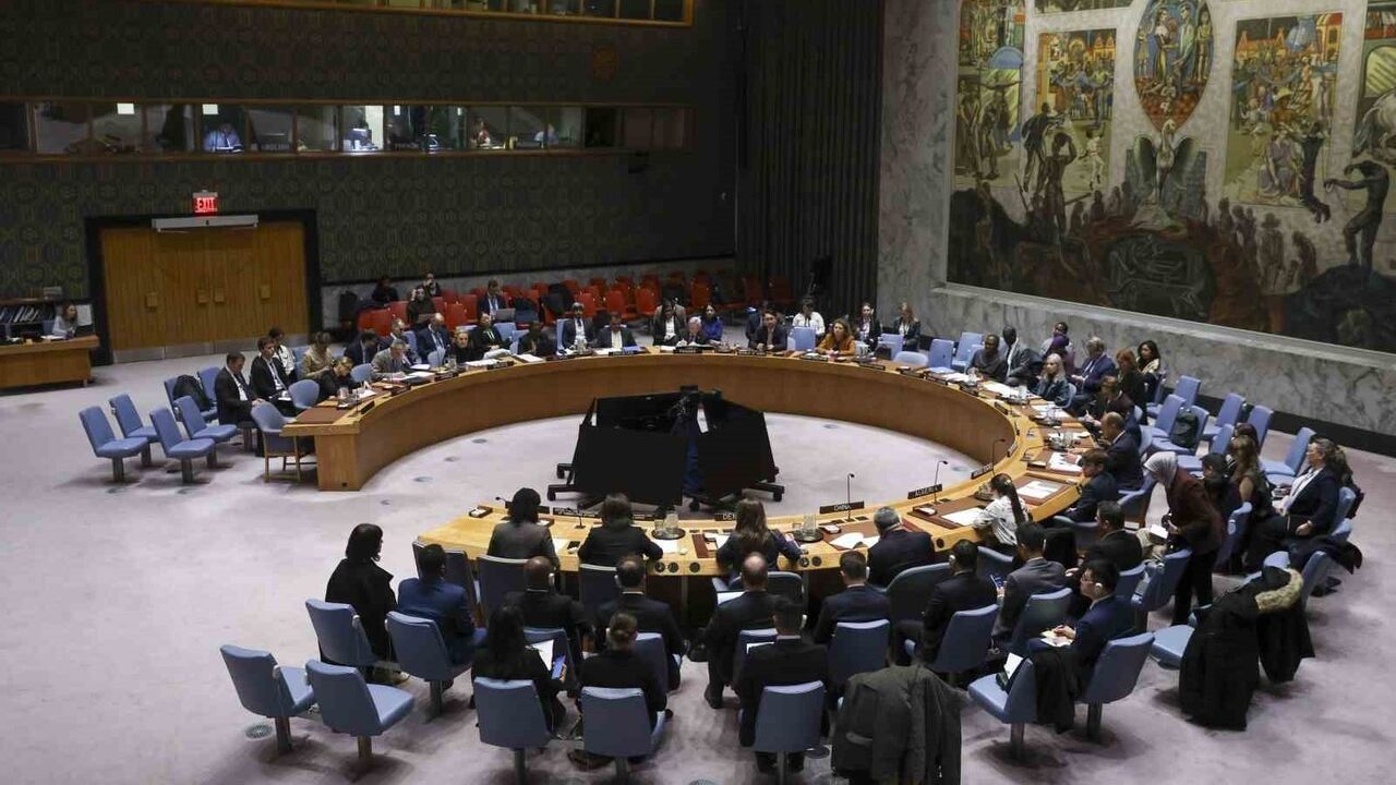 BM Güvenlik Konseyi, ABD-Venezuela gerilimini görüşmek üzere 23 Aralık'ta acil toplantı kararı aldı