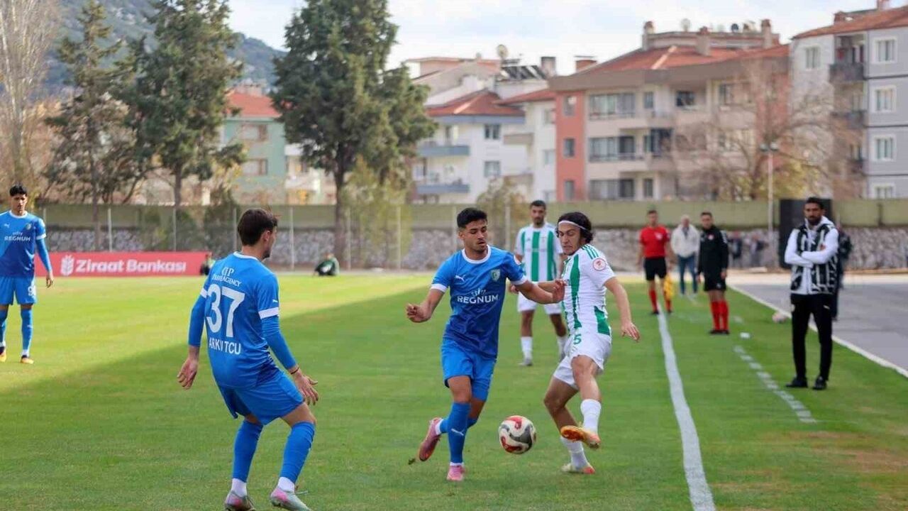 Bodrum FK, Muğlaspor'u 2-1 yenerek Ziraat Türkiye Kupası'nda gruplara yükseldi
