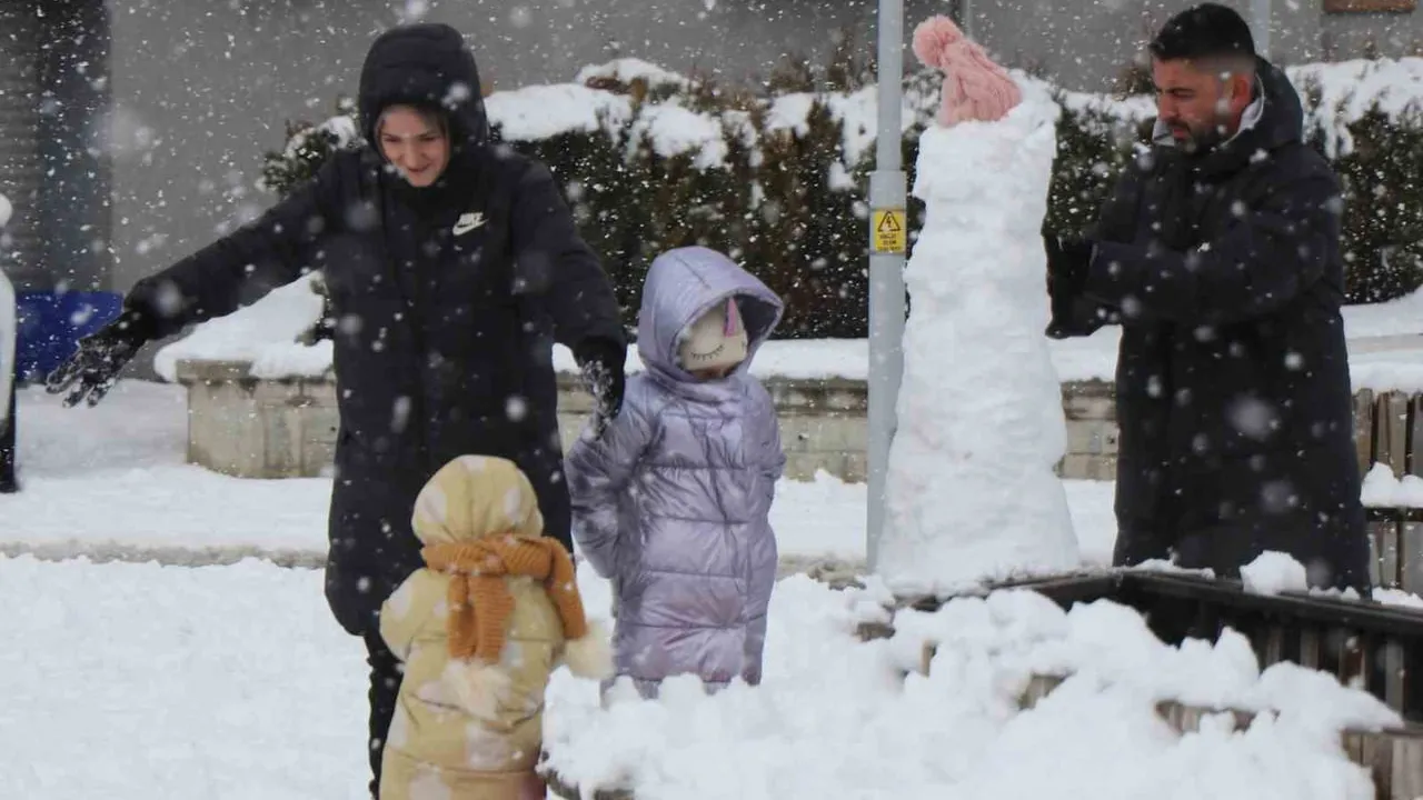 Bolu'da eğitime 31 Aralık 2025 Çarşamba günü 1 gün ara