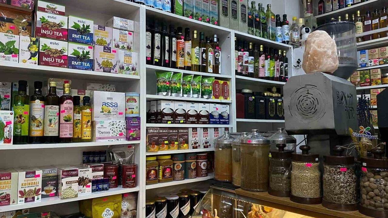 Bolu’da sıcaklık 10 derece düştü, aktarlarda yaş zencefile yoğun talep