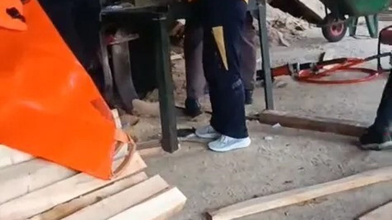 Boyabat'ta iş kazası: Hızar makinesine kaptırılan kol ağır yaralandı