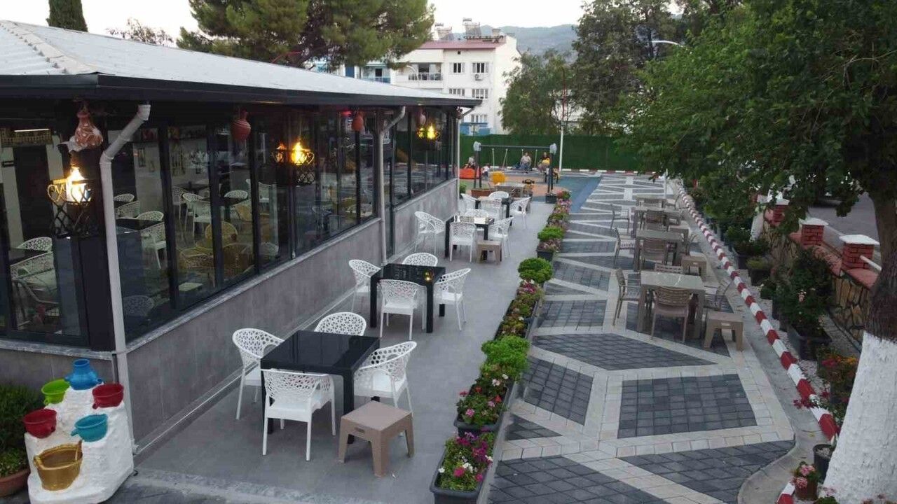 Bozdoğan'da 'Bizim Gız Kafe' kadınların yeni buluşma noktası