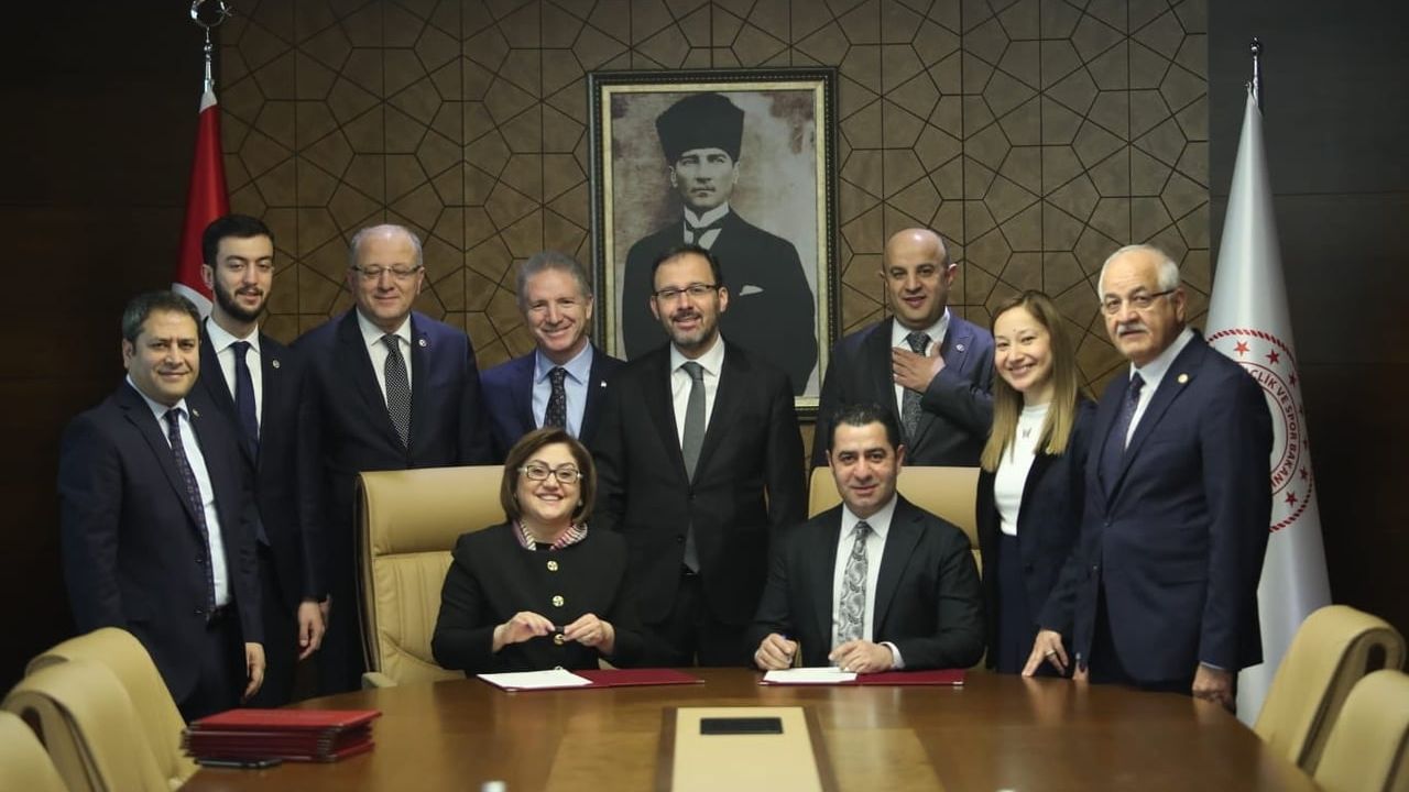 Bozgeyik: Kamil Ocak Spor Salonu ile Gaziantep spor şehri oluyor