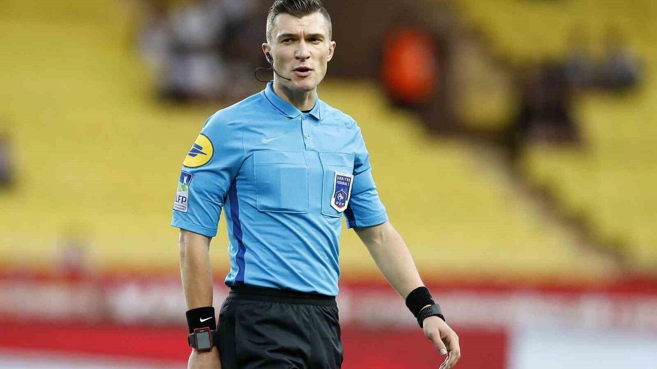 Brann - Fenerbahçe maçının hakemi Willy Delajod