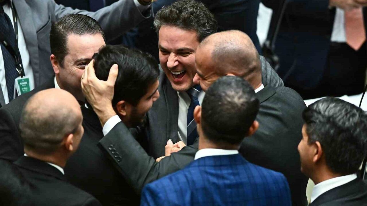 Brezilya Meclisi, Bolsonaro’nun Ceza Süresini Azaltacak Tasarıyı Onayladı