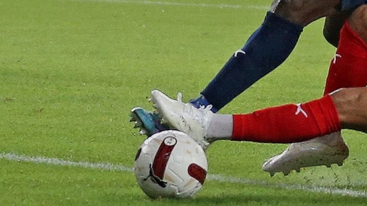 Bugün Maç Var mı? 10 Aralık Çarşamba Kesintisiz Maç Listesi ve Kanal Bilgileri!  