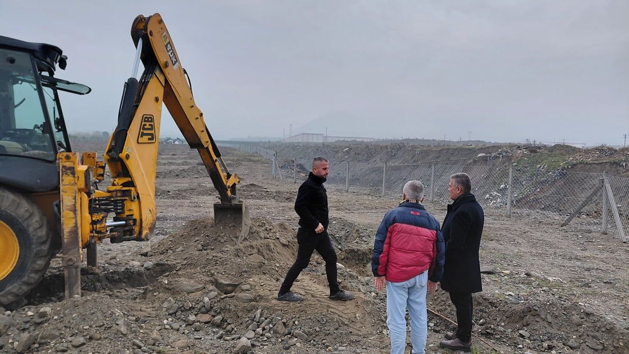 Buharkent’te İlek Bahçesi Projesi 2. Etap altyapı çalışmaları devam ediyor