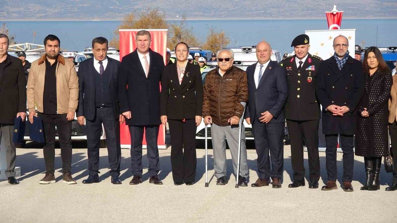 Burdur’da 56 yeni hizmet aracı güvenlik güçlerine teslim edildi