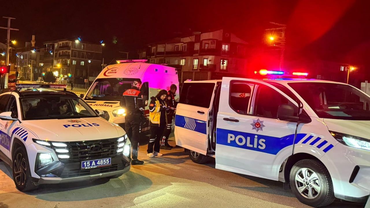 Burdur’da markette rafları ve cam kapıyı kıran kadın adli kontrolle serbest bırakıldı