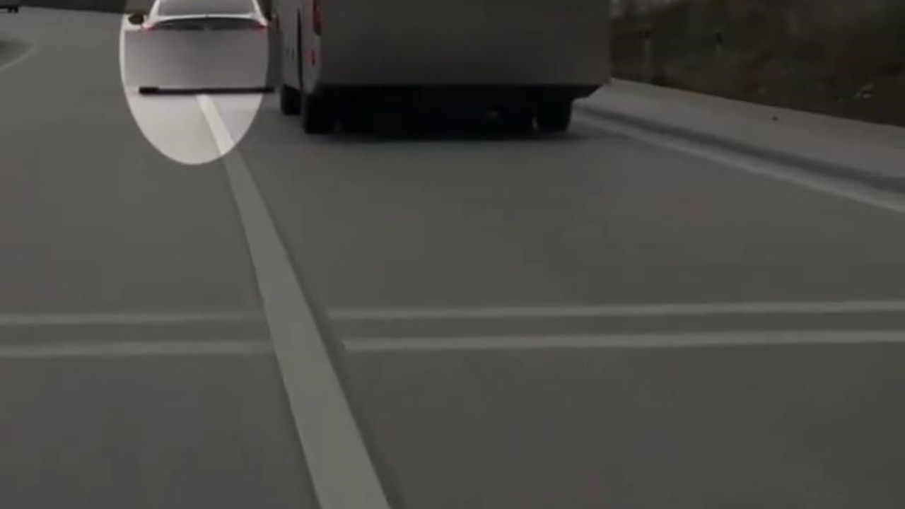 Burdur'da yolcu otobüsünü tehlikeye atan sürücüye 2 ay ehliyet cezası