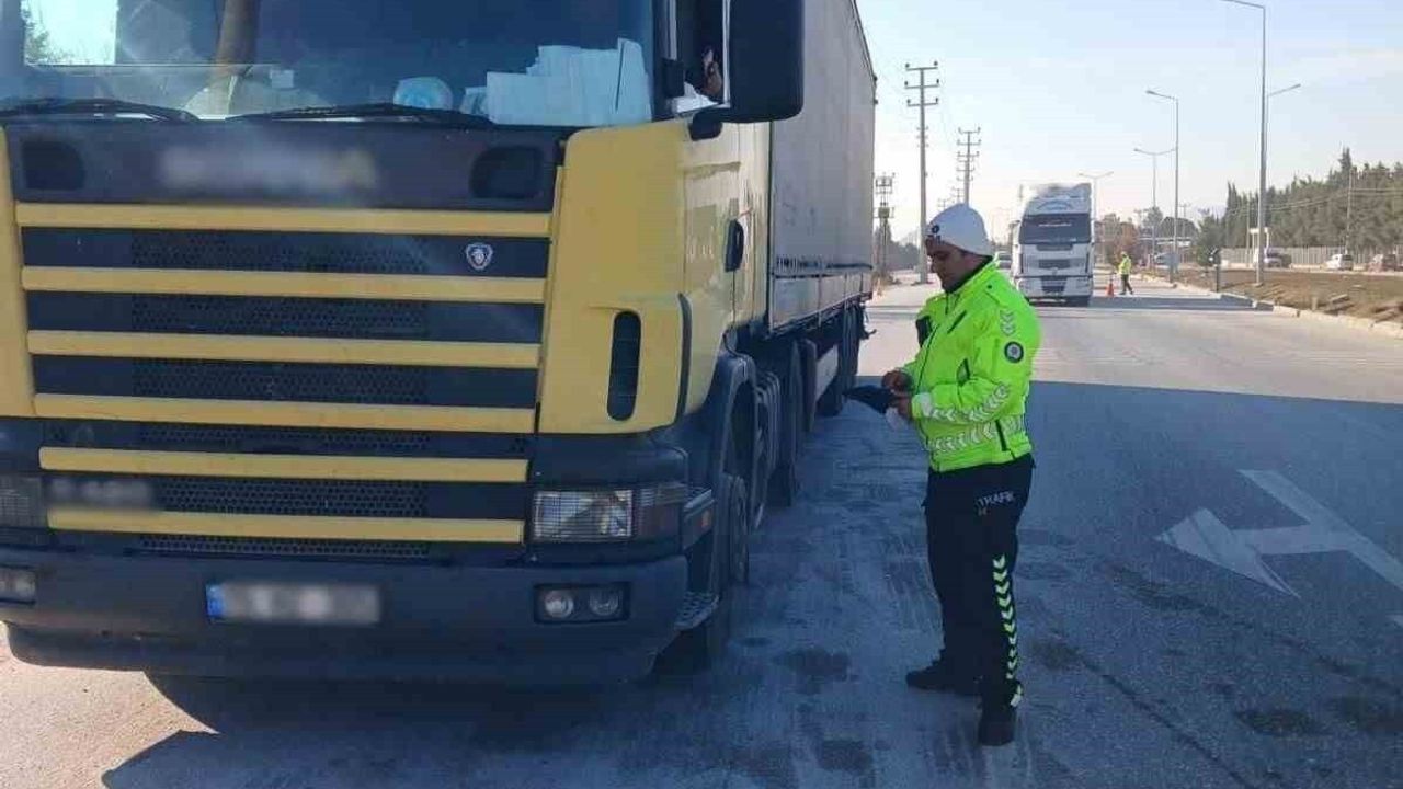 Burdur'da yük taşımacılığı denetiminde 25 araca idari ceza