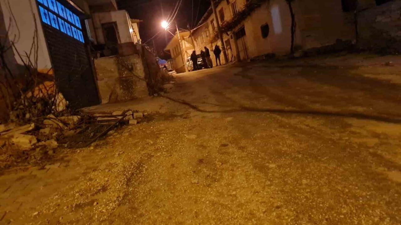 Burdur Kemer’de Tartışma: Uzman Çavuşun Silahıyla Yaralanan Kişi Hayatını Kaybetti