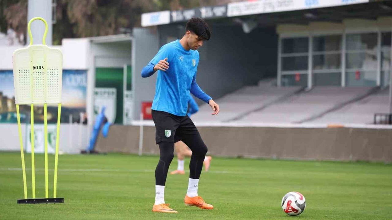 Burhan Eşer: Zorlu Bir Mücadele Olacak, Ama İyi Oyuncularımız Var