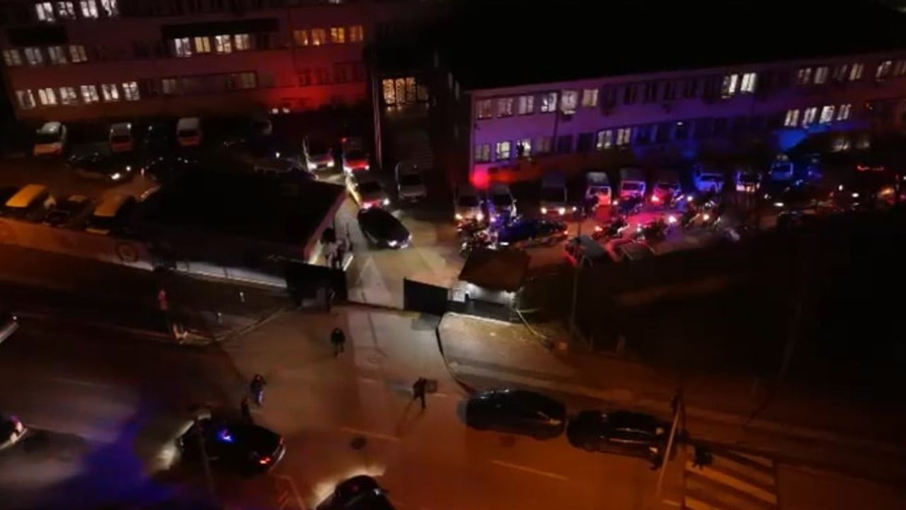 Bursa'da geniş asayiş uygulaması: 3 ilçede 6 aranan şahıs yakalandı