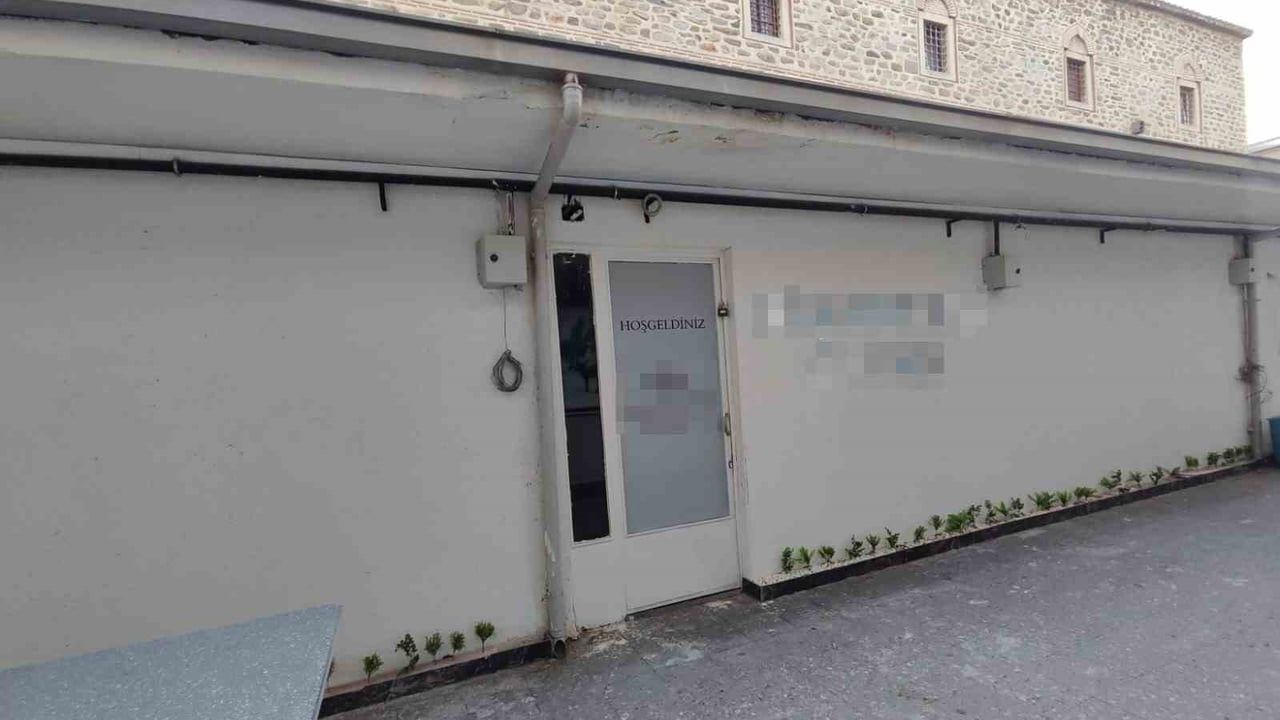 Bursa'da güzellik salonunda 'cilt analizi'yle icra tuzağı