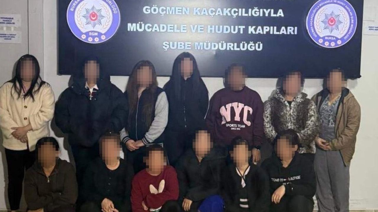 Bursa'da SPA merkezlerine eş zamanlı baskın: 13 kaçak çalışan tespit edildi