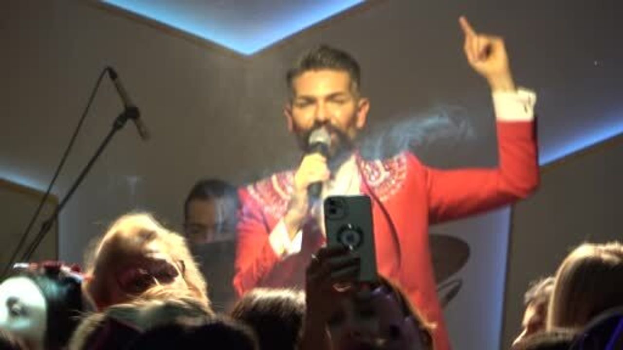 Bursa matinesinde 'heralde' sürprizi: Mehmet Çevik’in kelime patenti gündem oldu