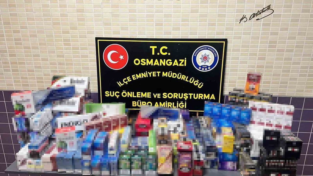 Bursa Osmangazi'de 2 bin gümrük kaçağı sigara ele geçirildi