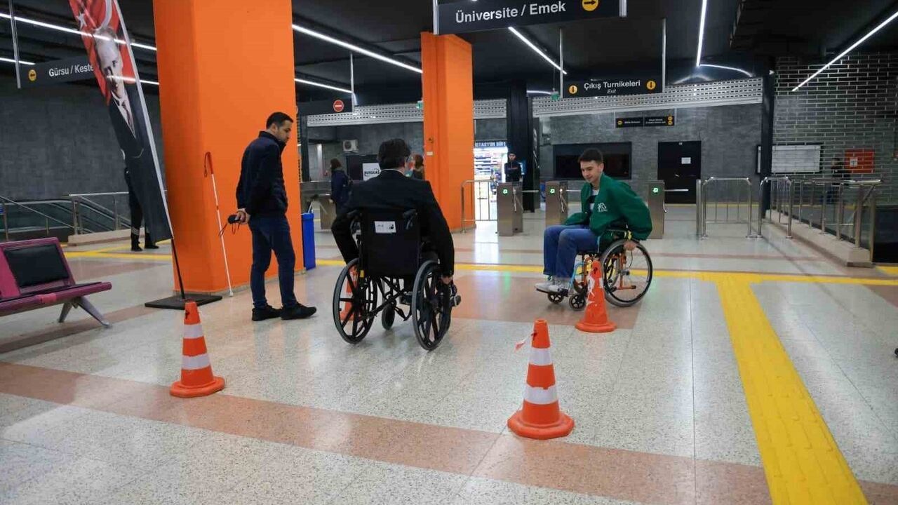 BursaRay Merinos’ta Empati Parkuru ile Engelliler Günü