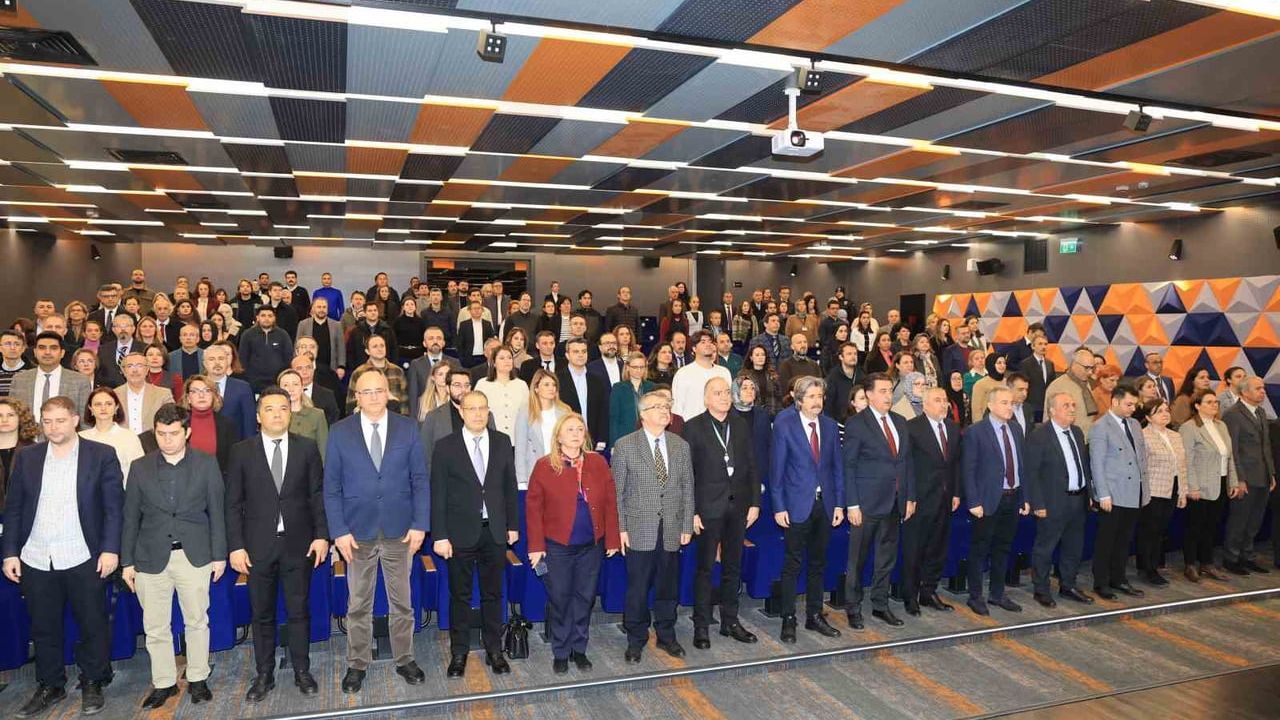 BUÜ 2024 Kalite Ödülleri Sahiplerini Buldu