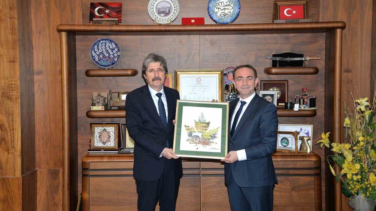 BUÜ yönetimi Keles ve Harmancık meslek yüksekokullarını yerinde inceledi