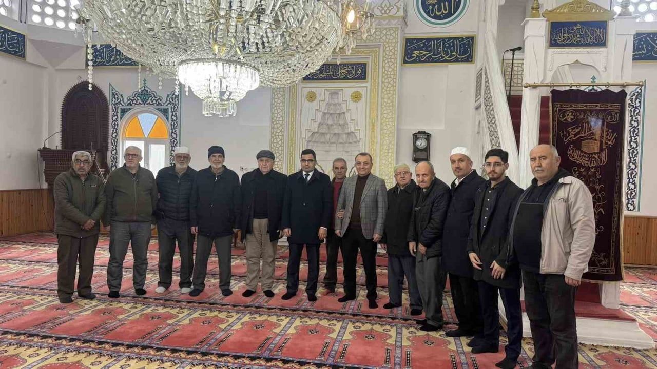 Büyük Tekke Köyü Camisi'nde Restorasyon Sonrası İlk Cuma Namazı