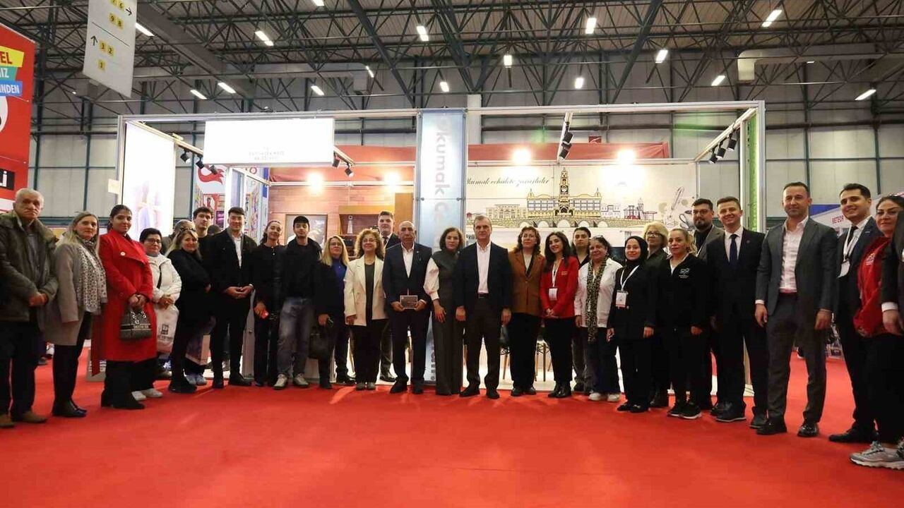 Büyükçekmece Belediyesi TÜYAP'ta GETEM'i tanıttı ve 'Ustalara Saygı: Güler Ertan' köşesiyle yer aldı