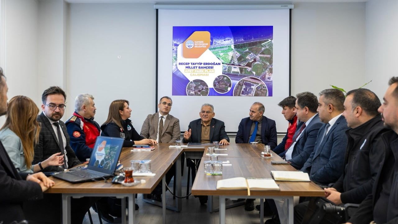 Büyükkılıç: 5 bin m² üzeri parklar afetlerde barınma alanı olarak planlanıyor