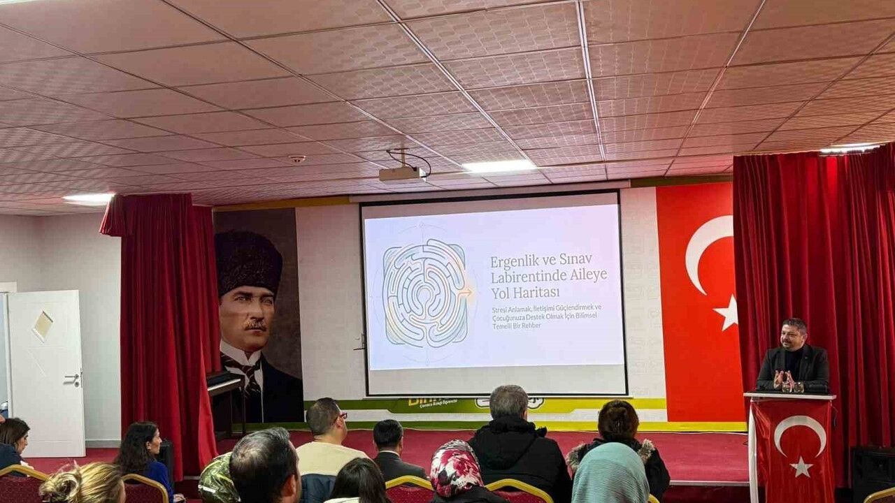Çamlıca Koleji'nde "Aile ve Çocuk İletişimi" semineri