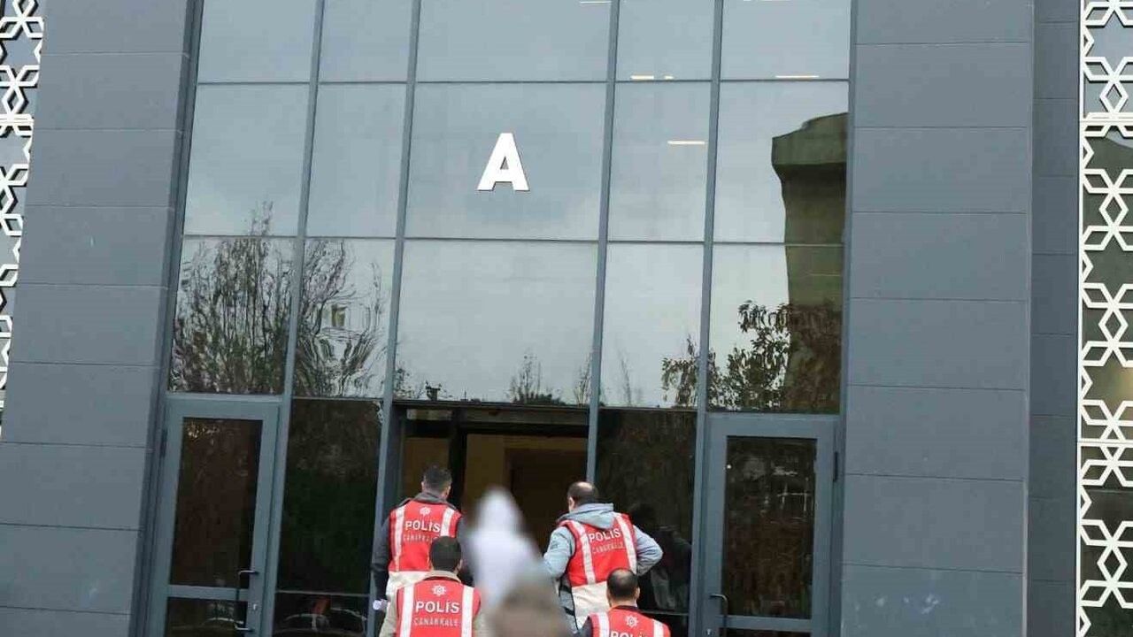 Çanakkale'de kuyumcu soygun girişimi: 2 şüpheli tutuklandı