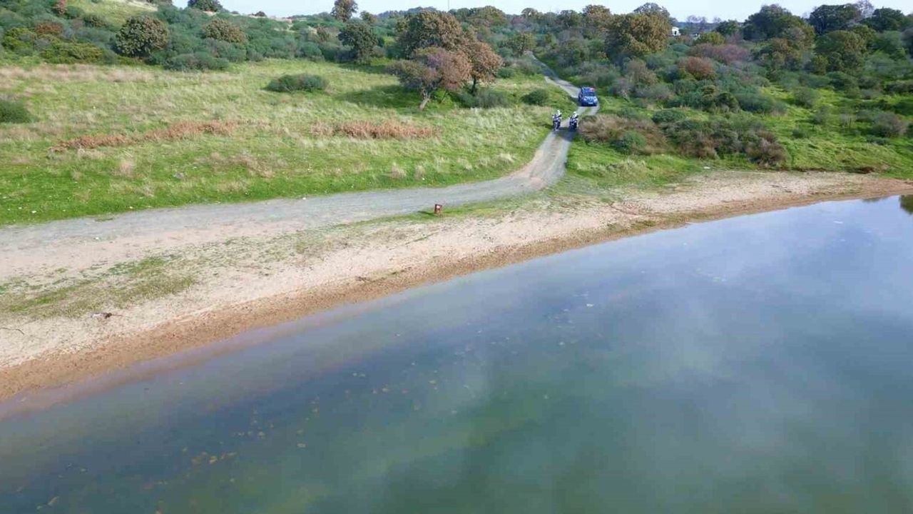 Çanakkale'deki 'kalpli (pembe) göl 7 gün 24 saat jandarma korumasında