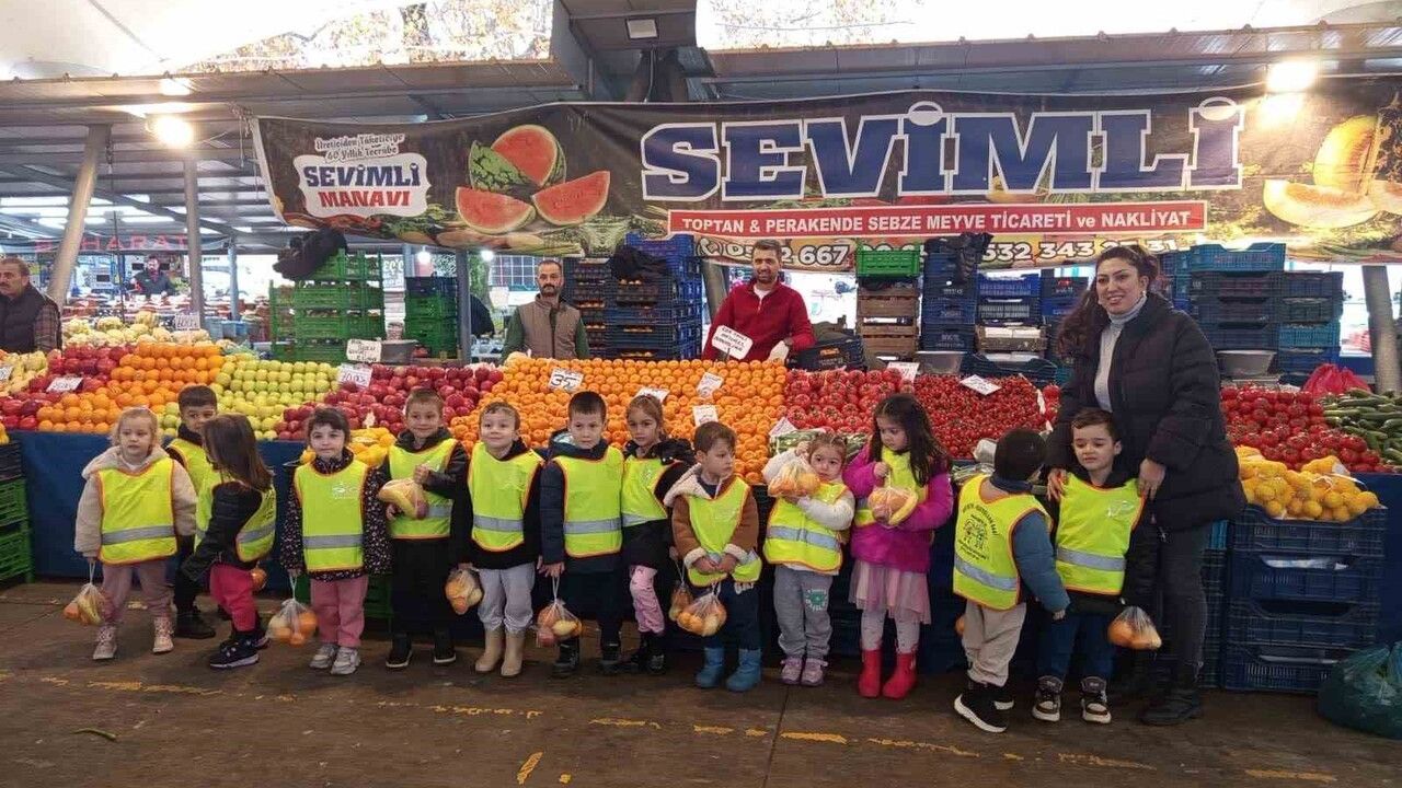 Çaycuma Anaokulu Öğrencilerinden Yerli Malı Haftası'na Pazar Ziyareti