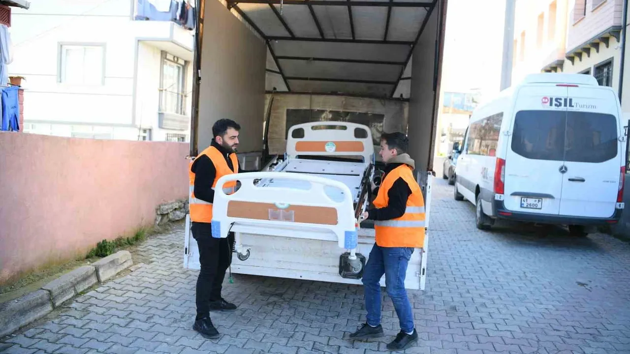 Çayırova Belediyesi 2025'te binlerce ihtiyaç sahibine destek sağladı