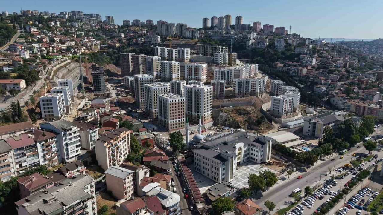 Cedit Kentsel Dönüşüm'de kira yardımı sorunu çözüldü