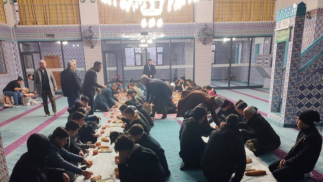 Çermik'te cami-gençlik sabah buluşması