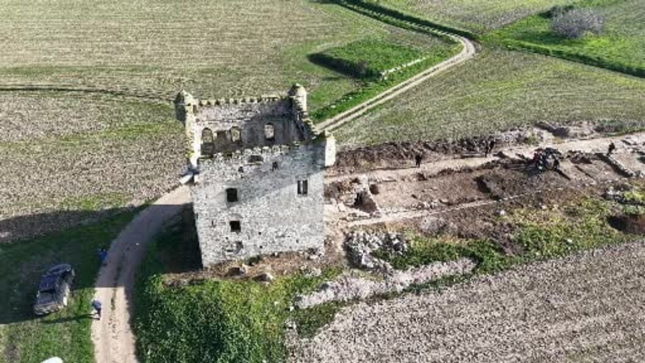 Cezayirli Hasan Paşa Köşkü’nde 2025 kazı ve temizlik çalışmaları devam ediyor