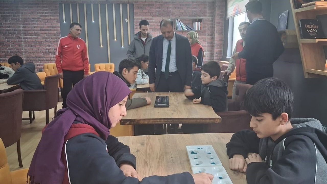 Çıldır'da Ortaokullar Arası Mangala İlçe Finali