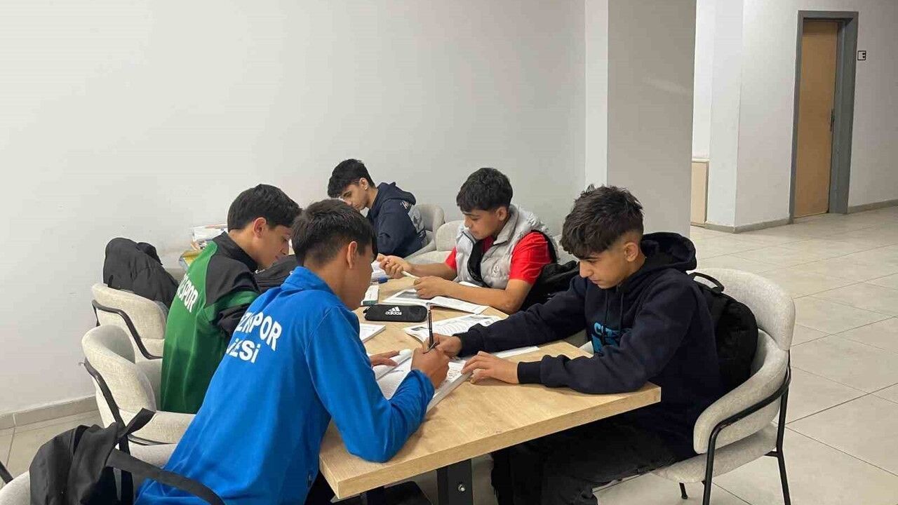 Cizre Diclesporlu Gençler: Antrenmandan Kütüphaneye Köprü