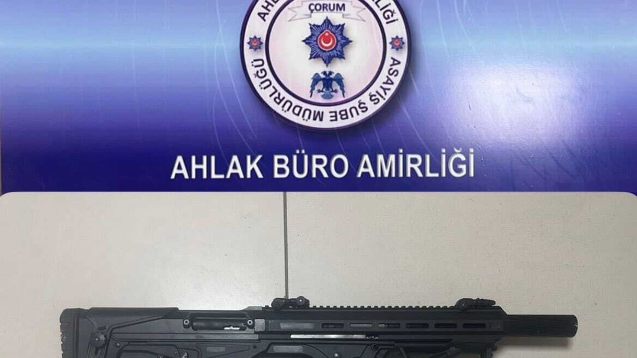 Çorum'da haklarında yakalama kararı bulunan 8 kişi yakalandı